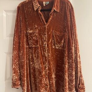 Anthropologie crushed velvet top